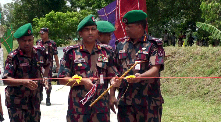 পঞ্চগড়ের বড়বাড়ী সীমান্তে নব নির্মিত বিওপি উদ্বোধন